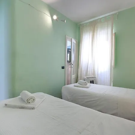 Apartment Santa Maria 10 *